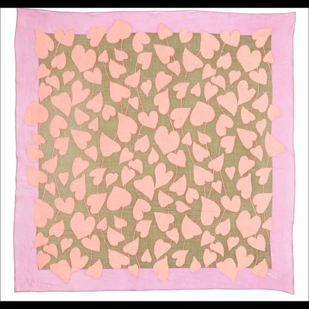 Kate Spade Wool Scarf Hearts‎